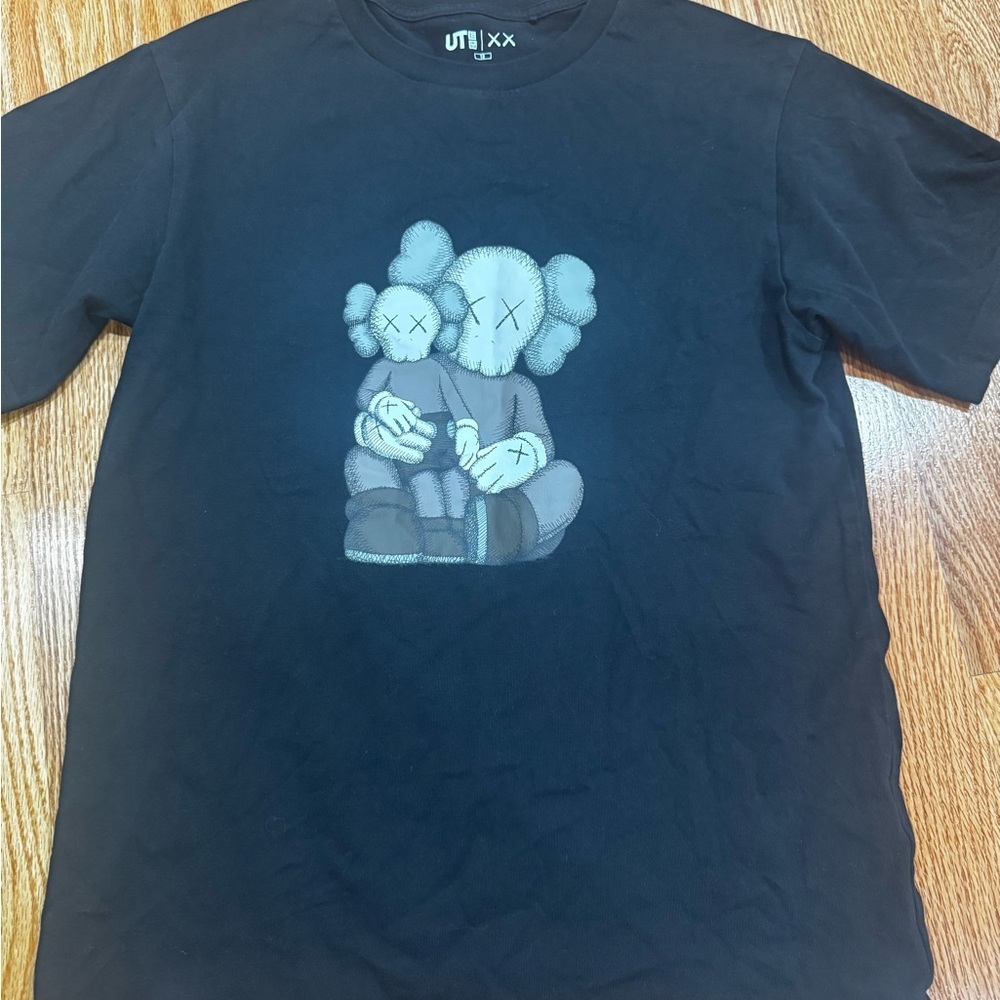 Kaws x Uniqlo Boy’s Black Crew Neck T-Shirt